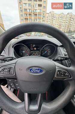 Хэтчбек Ford Focus 2017 в 