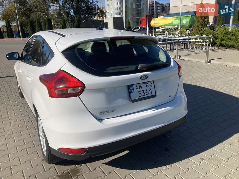 Хэтчбек Ford Focus 2015 в Житомире