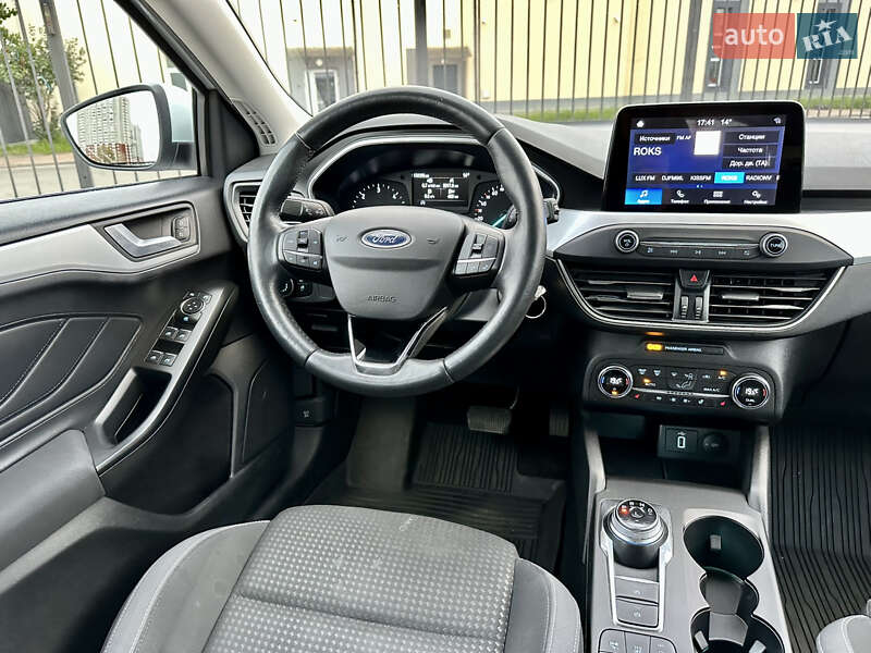 Хетчбек Ford Focus 2020 в Києві фото 14 Хетчбек Ford Focus 2020 в Києві