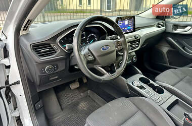 Хетчбек Ford Focus 2020 в 