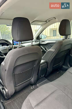 Хетчбек Ford Focus 2020 в 