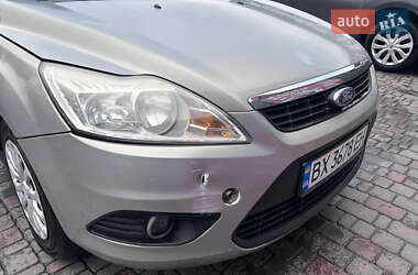 Хэтчбек Ford Focus 2009 в 