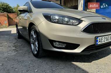 Седан Ford Focus 2017 в 