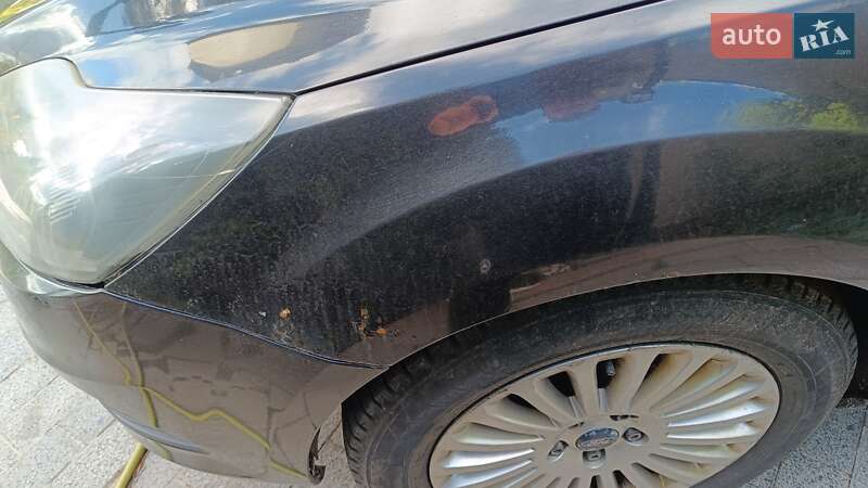 Хэтчбек Ford Focus 2008 в Калиновке