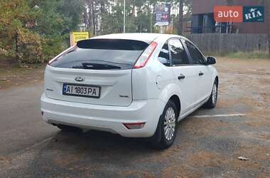 Хетчбек Ford Focus 2010 в 