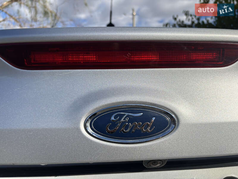 Седан Ford Focus 2015 в Николаеве
