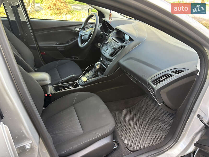 Седан Ford Focus 2015 в Николаеве