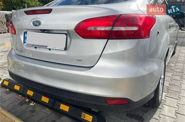Седан Ford Focus 2016 в 
