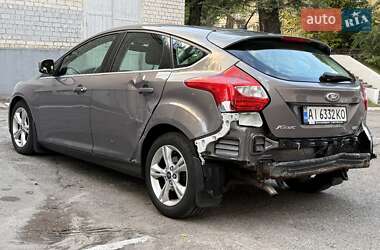 Хетчбек Ford Focus 2013 в 
