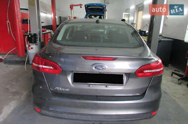 Седан Ford Focus 2017 в 