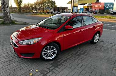 Седан Ford Focus 2015 в 