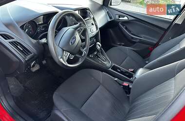 Седан Ford Focus 2015 в 