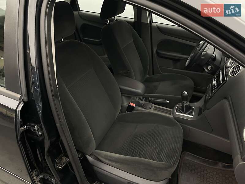 Седан Ford Focus 2007 в Киеве фото 19 Седан Ford Focus 2007 в Киеве