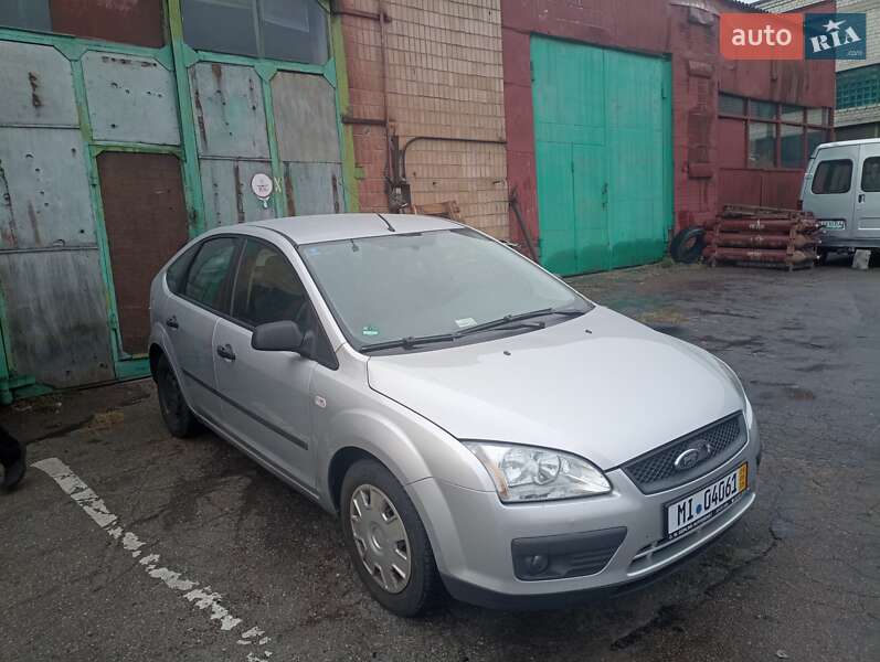 Хэтчбек Ford Focus 2006 в Житомире