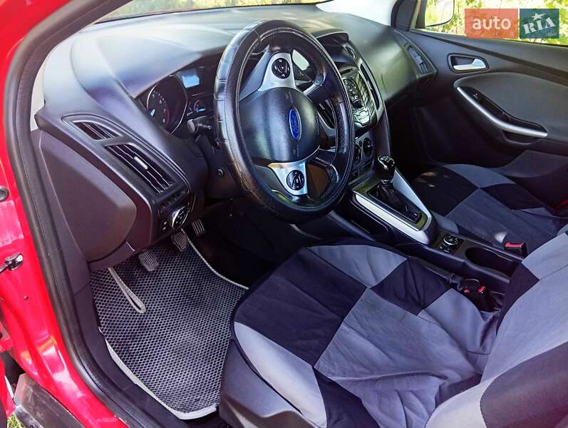 Універсал Ford Focus 2014 в Золотоноші