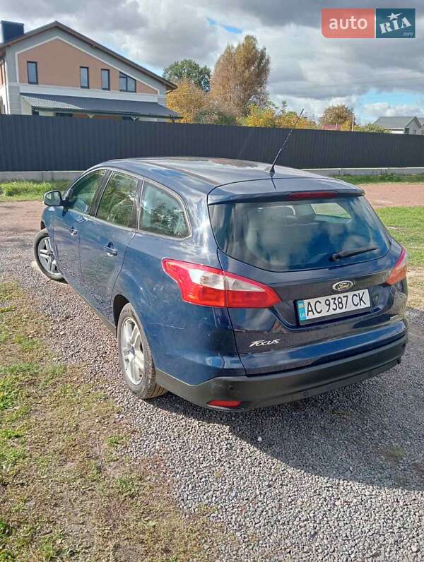 Універсал Ford Focus 2013 в Нововолинську фото 4 Універсал Ford Focus 2013 в Нововолинську