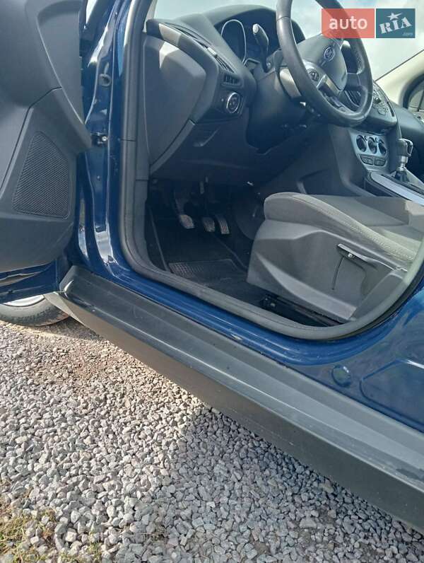 Універсал Ford Focus 2013 в Нововолинську фото 18 Універсал Ford Focus 2013 в Нововолинську