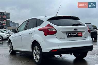 Хэтчбек Ford Focus 2013 в 