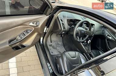 Седан Ford Focus 2016 в 