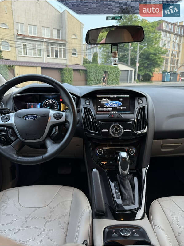 Хэтчбек Ford Focus 2014 в Одессе