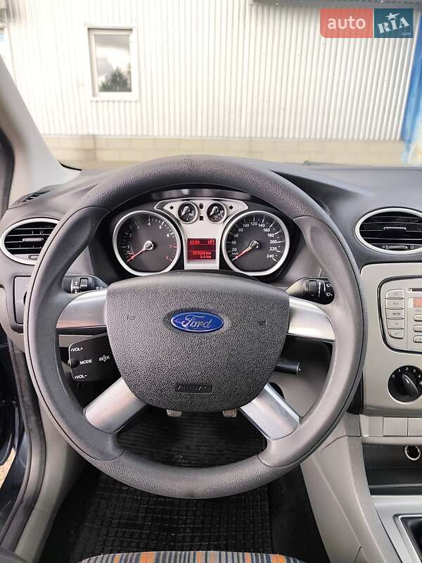 Хэтчбек Ford Focus 2009 в Ковеле