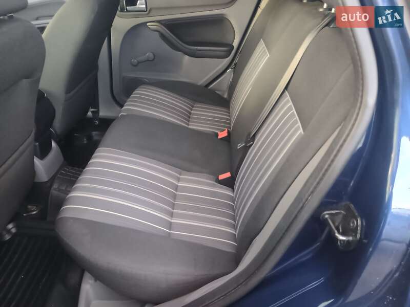 Універсал Ford Focus 2010 в Харкові