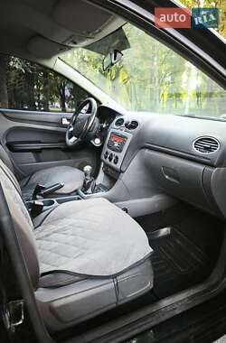 Хэтчбек Ford Focus 2007 в Киеве