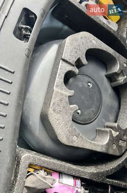 Хэтчбек Ford Focus 2010 в 