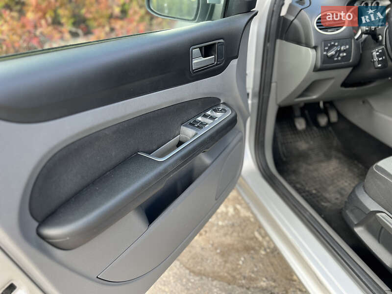 Универсал Ford Focus 2010 в Виннице фото 10 Универсал Ford Focus 2010 в Виннице