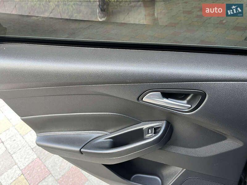 Хетчбек Ford Focus 2012 в Стрию фото 83 Хетчбек Ford Focus 2012 в Стрию