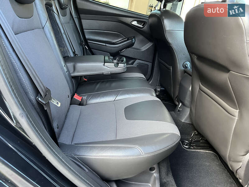 Хетчбек Ford Focus 2012 в Стрию фото 88 Хетчбек Ford Focus 2012 в Стрию
