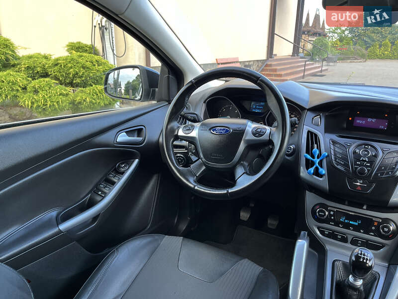 Хетчбек Ford Focus 2012 в Стрию фото 110 Хетчбек Ford Focus 2012 в Стрию