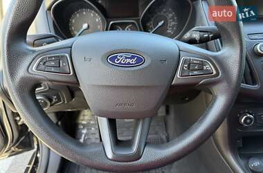 Седан Ford Focus 2018 в 