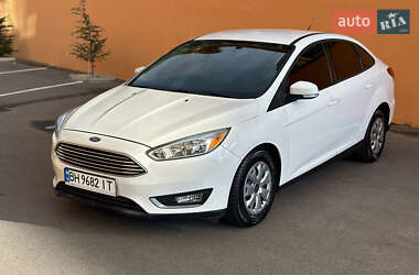 Седан Ford Focus 2016 в 
