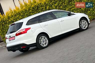 Универсал Ford Focus 2014 в 