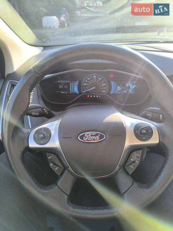 Хэтчбек Ford Focus 2014 в Виннице
