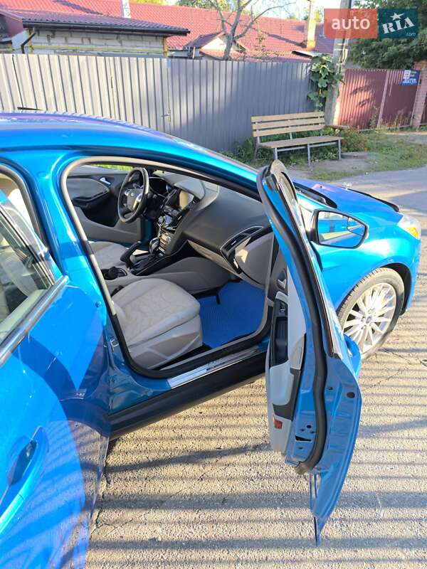Хэтчбек Ford Focus 2014 в Виннице