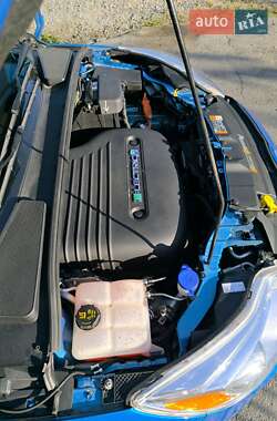Хэтчбек Ford Focus 2014 в 