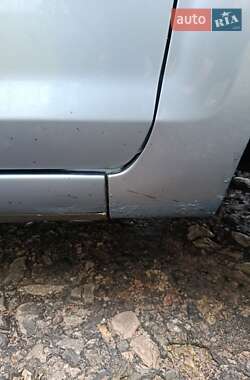 Хэтчбек Ford Focus 2005 в  фото 24 Хэтчбек Ford Focus 2005 в