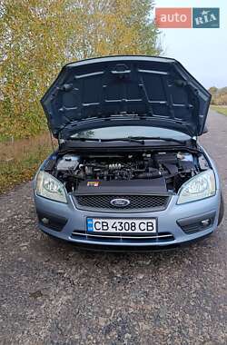 Хэтчбек Ford Focus 2005 в  фото 33 Хэтчбек Ford Focus 2005 в