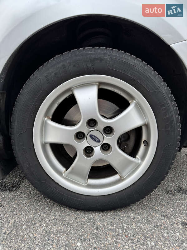 Универсал Ford Focus 2008 в Киеве фото 27 Универсал Ford Focus 2008 в Киеве