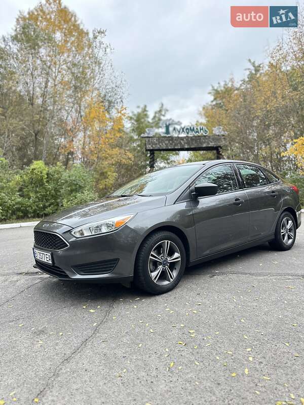 Седан Ford Focus 2015 в Полтаві фото Седан Ford Focus 2015 в Полтаві