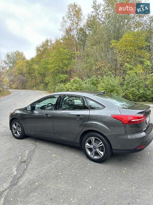 Седан Ford Focus 2015 в Полтаві фото 6 Седан Ford Focus 2015 в Полтаві