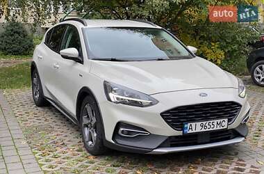 Хэтчбек Ford Focus 2020 в 