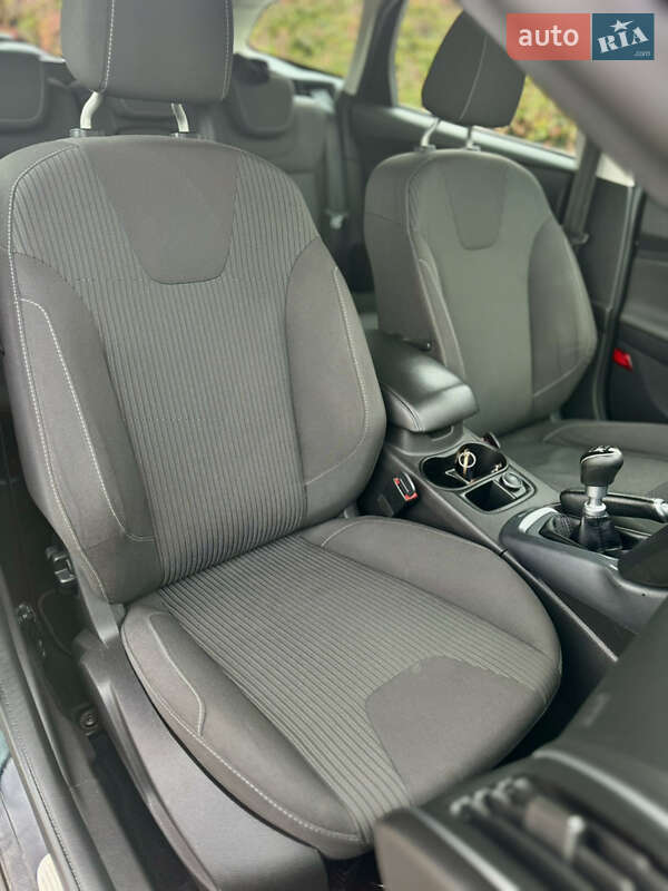 Універсал Ford Focus 2013 в Стрию