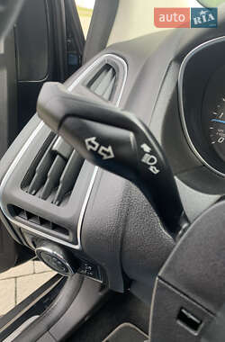 Універсал Ford Focus 2013 в 