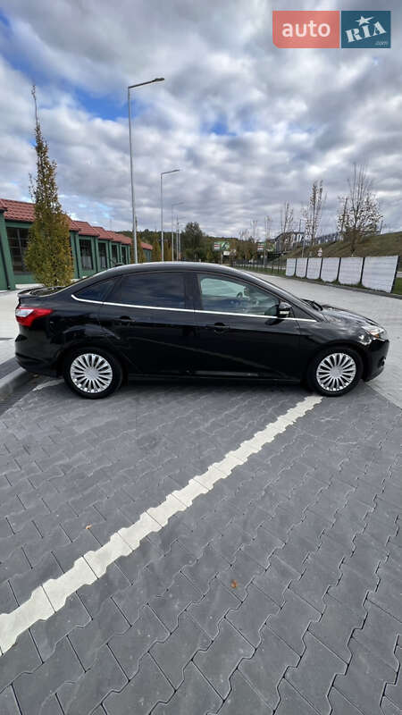 Седан Ford Focus 2013 в Киеве
