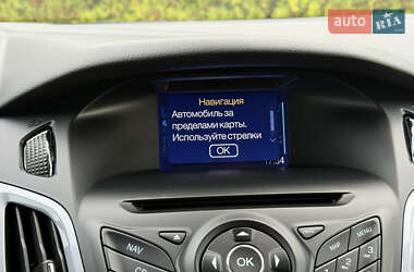 Хэтчбек Ford Focus 2013 в 