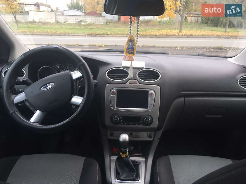 Універсал Ford Focus 2010 в Києві фото 6 Універсал Ford Focus 2010 в Києві