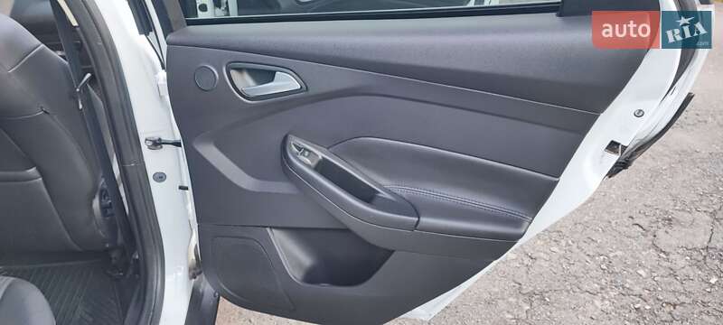 Хэтчбек Ford Focus 2013 в Каменец-Подольском